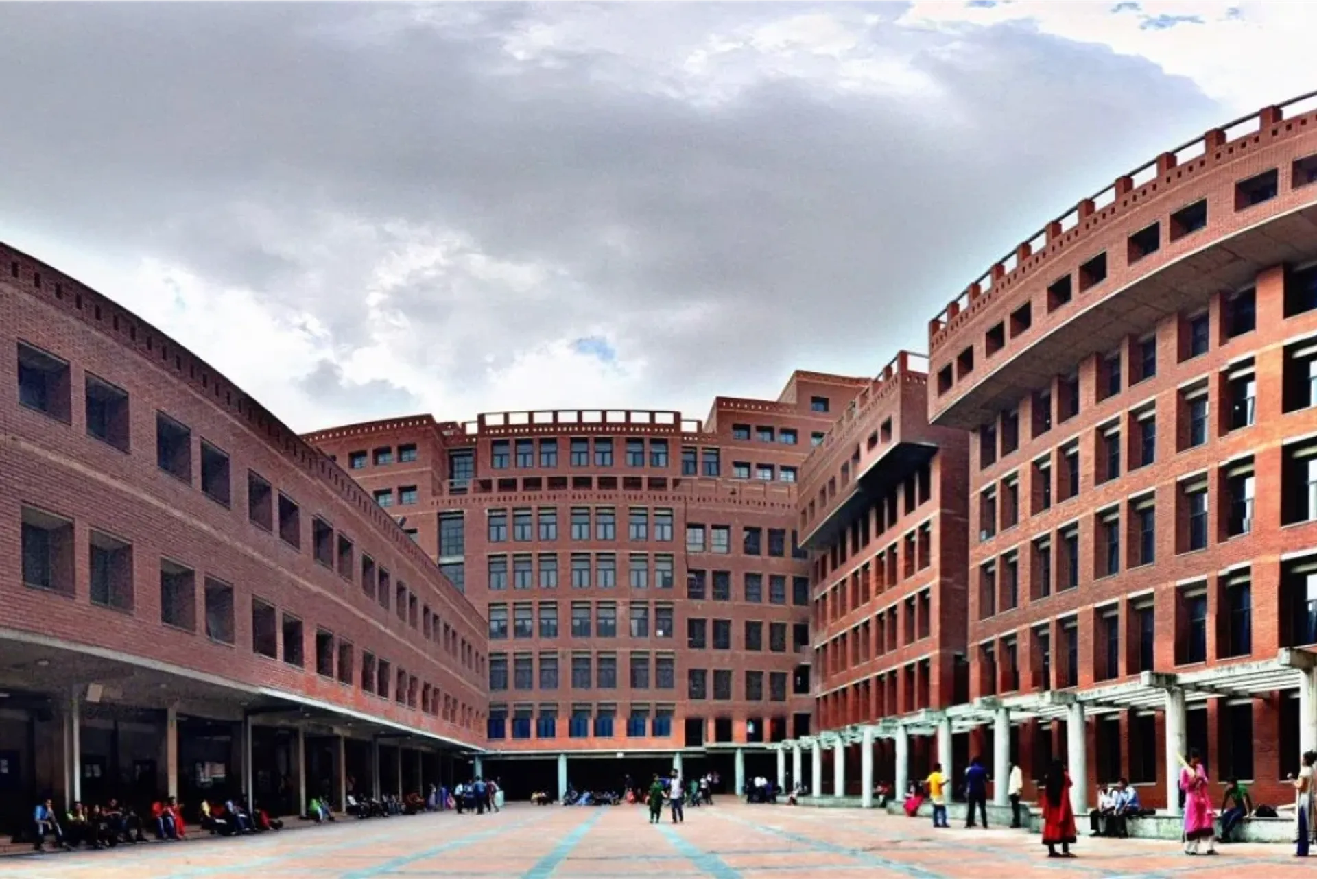 Global Medical University Campus
